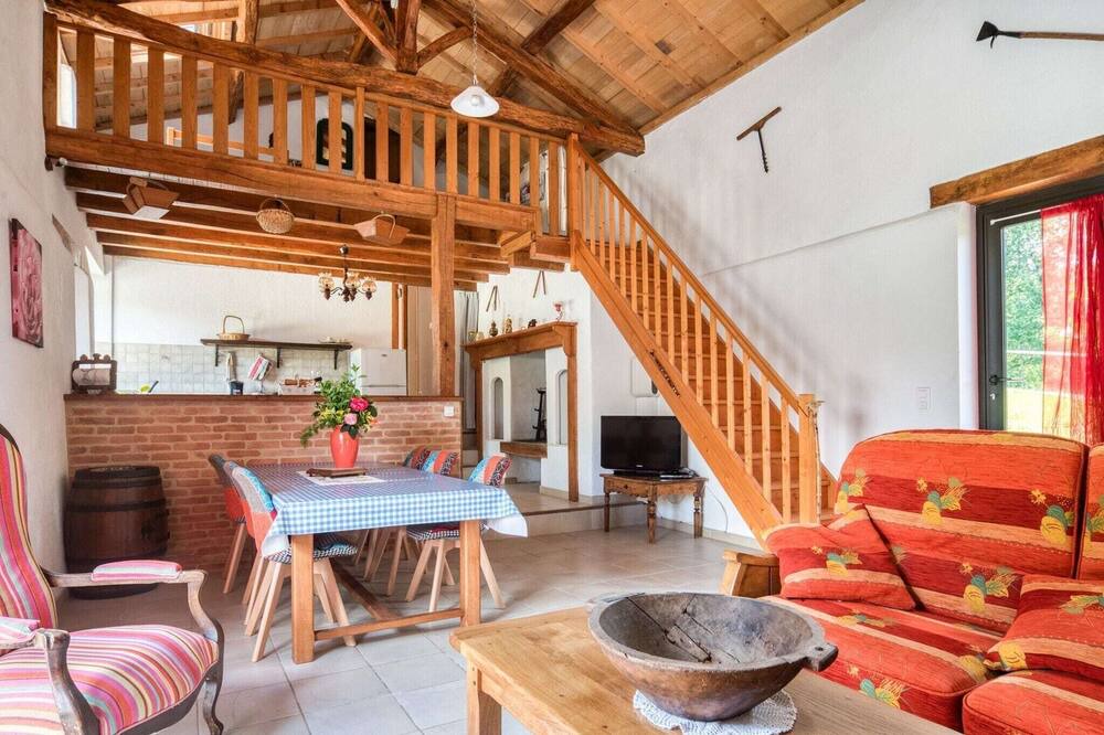 Photo of Livingroom in Loubejac