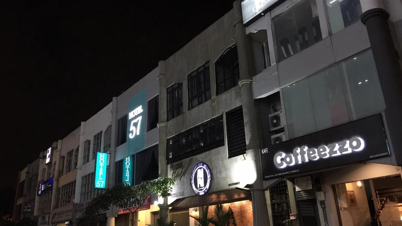 Photo of Outdoor in Usj 21