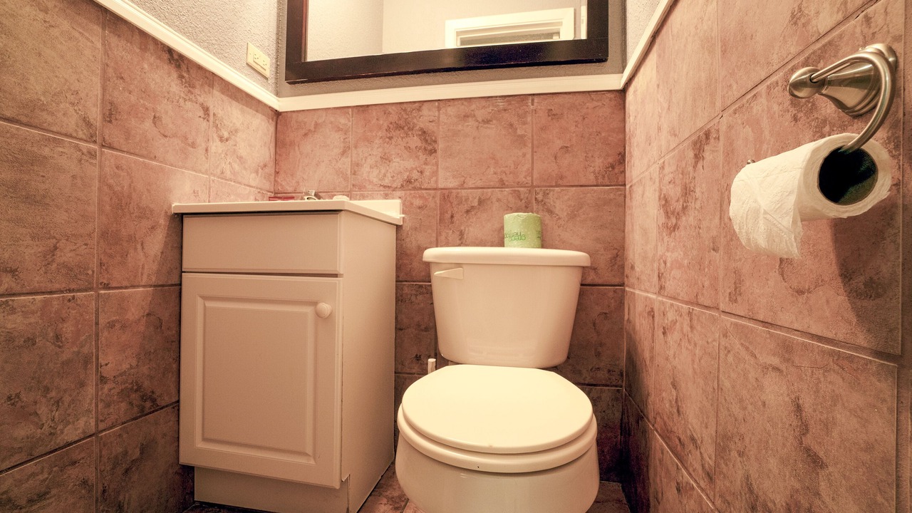 Photo of Bathroom in Edna