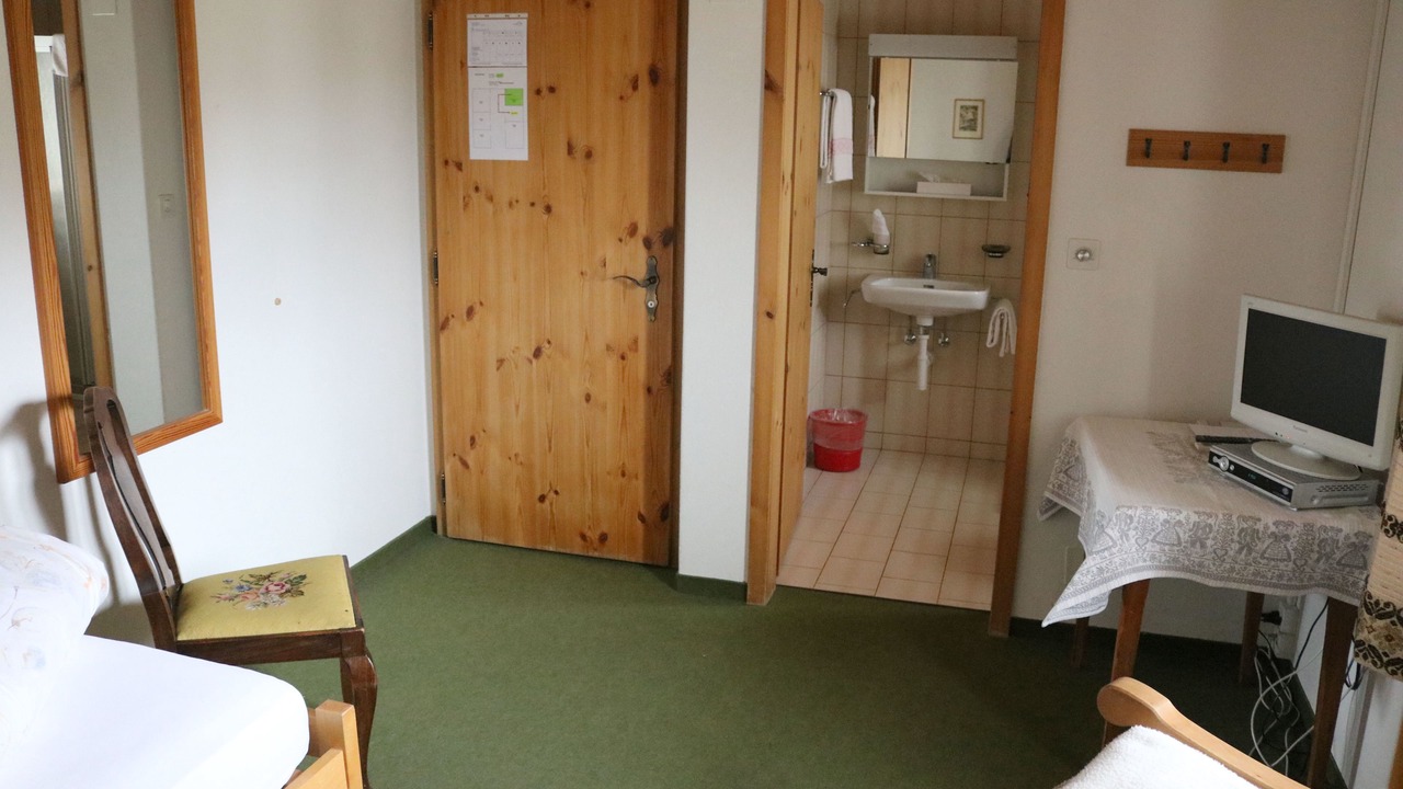 Photo of Bedroom in Val Muestair