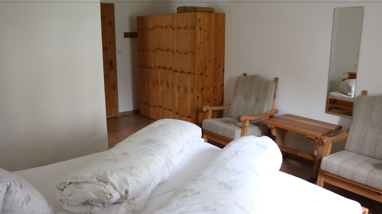 Photo of Bedroom in Val Muestair