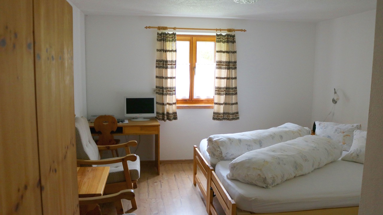 Photo of Bedroom in Val Muestair