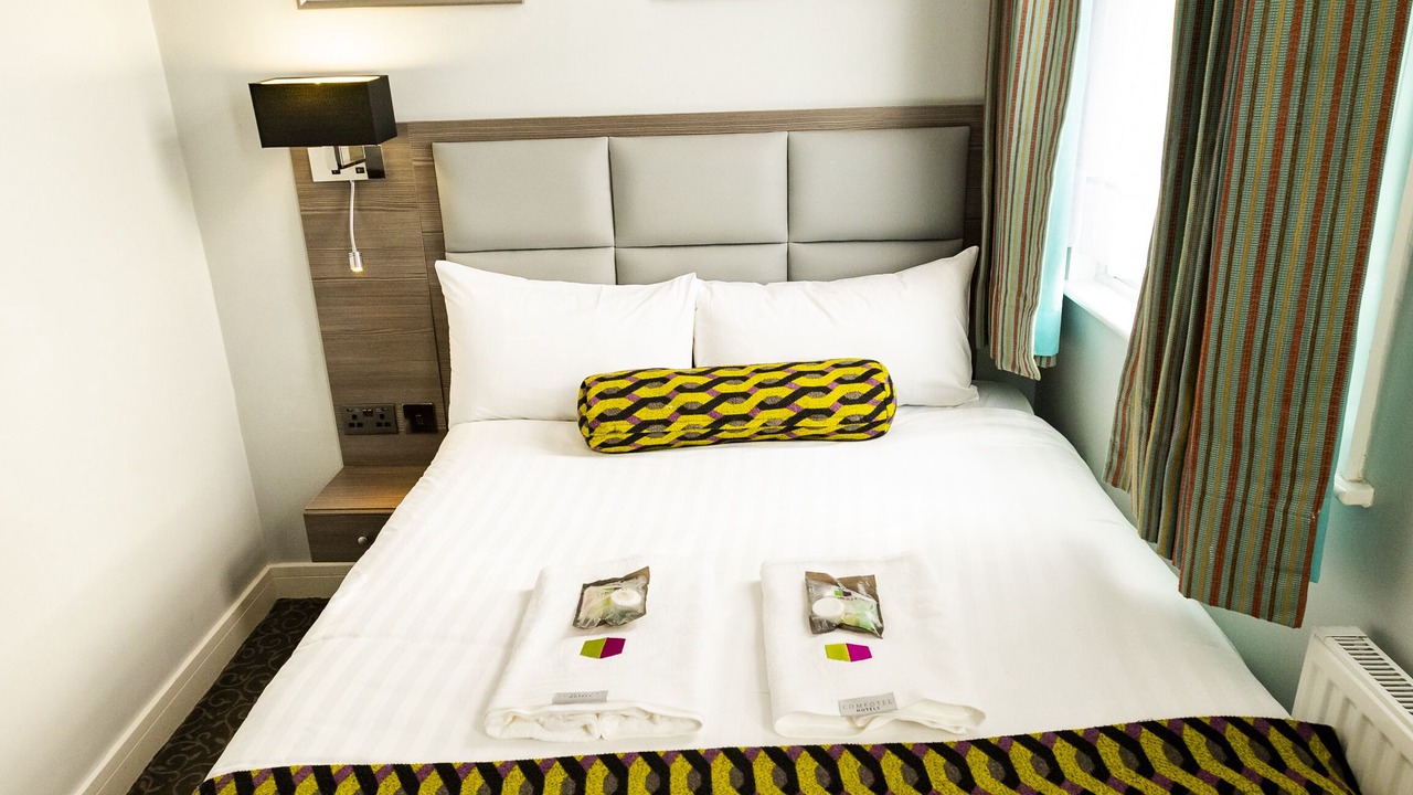 Photo of Bedroom in Addison