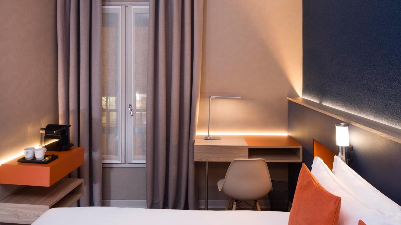 Photo of Bedroom in Bourg-la-Reine