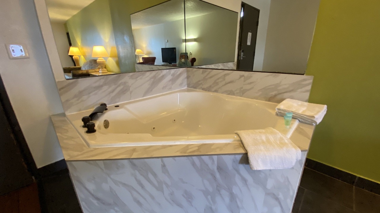 Photo of Bathroom in Willoughby