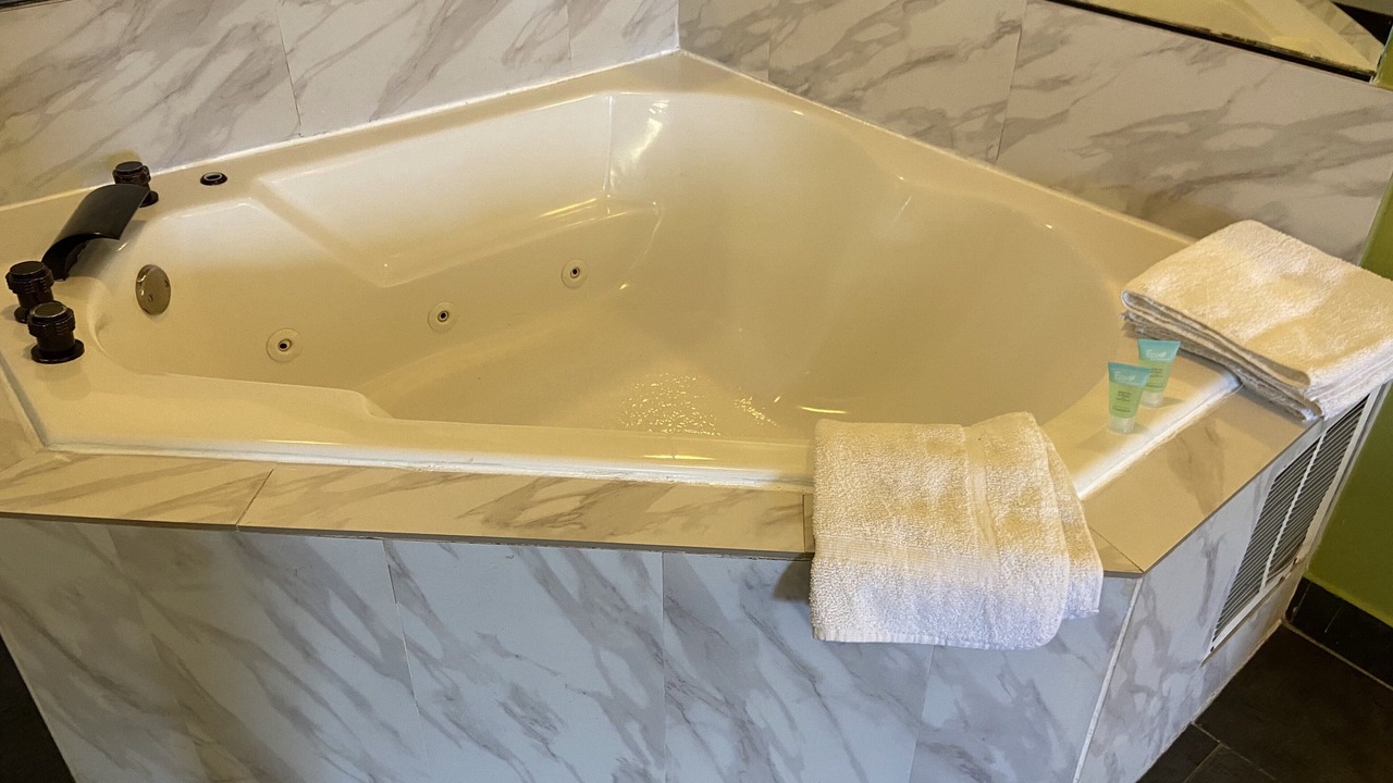 Photo of Bathroom in Willoughby