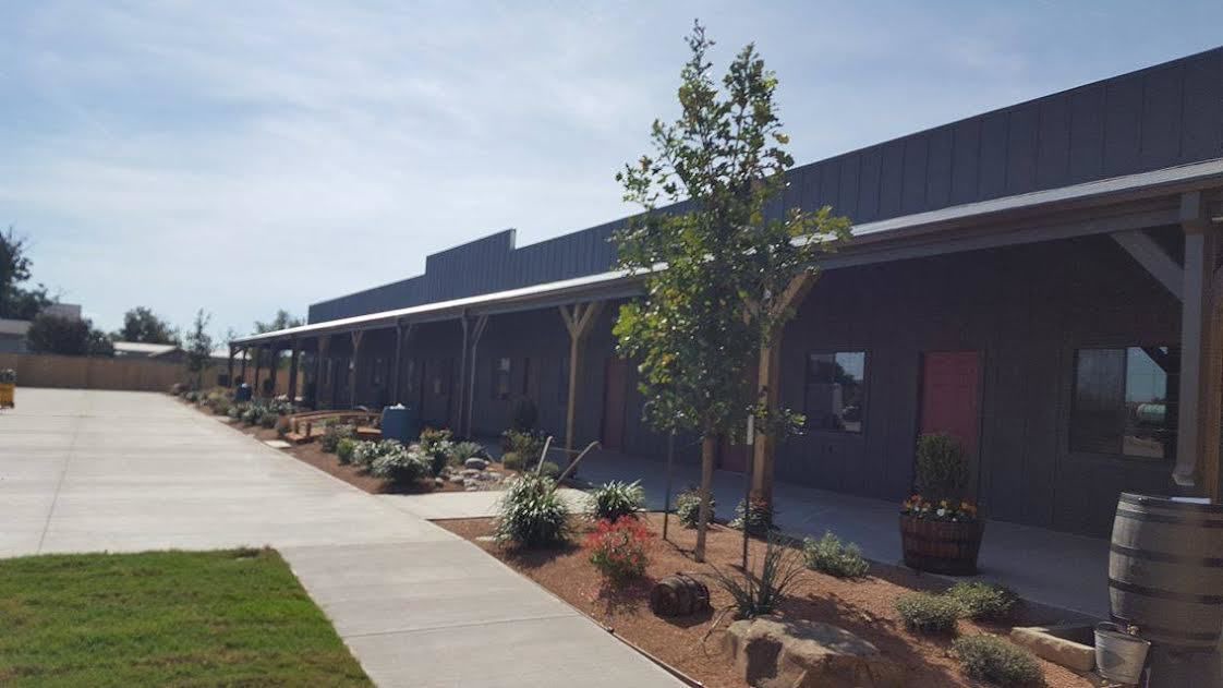 Photo of Outdoor in Seymour
