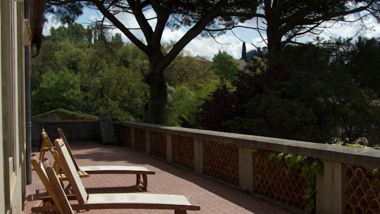 Photo of Patio Balcony in Montolieu