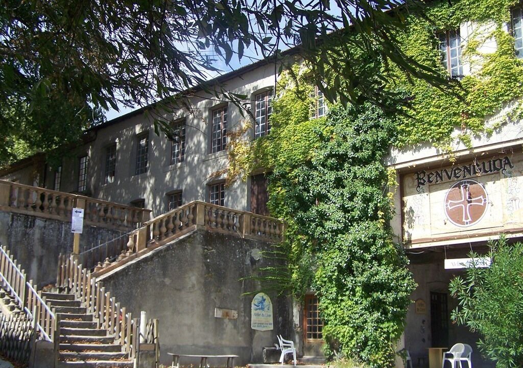 Photo of Buildings in Montolieu