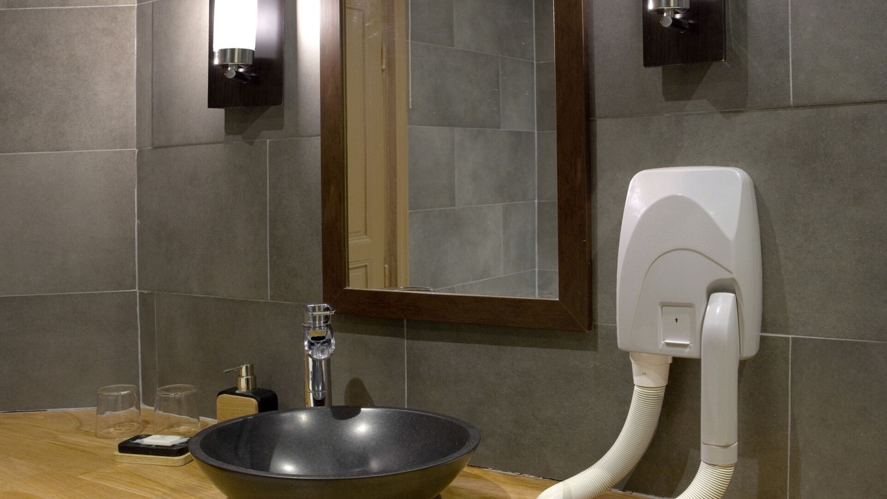 Photo of Bathroom in Montolieu