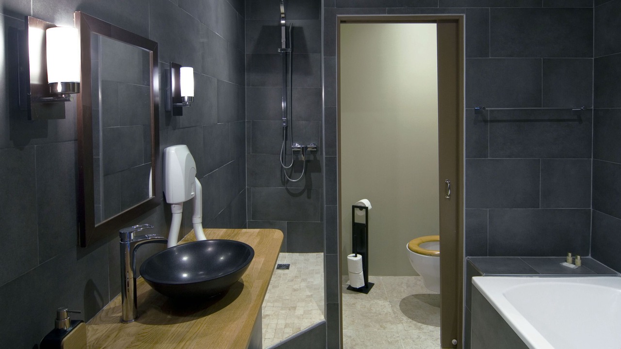 Photo of Bathroom in Montolieu