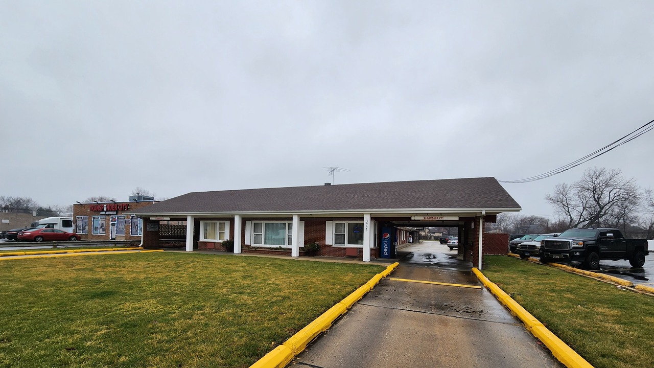 Photo of Outdoor in Bridgeview