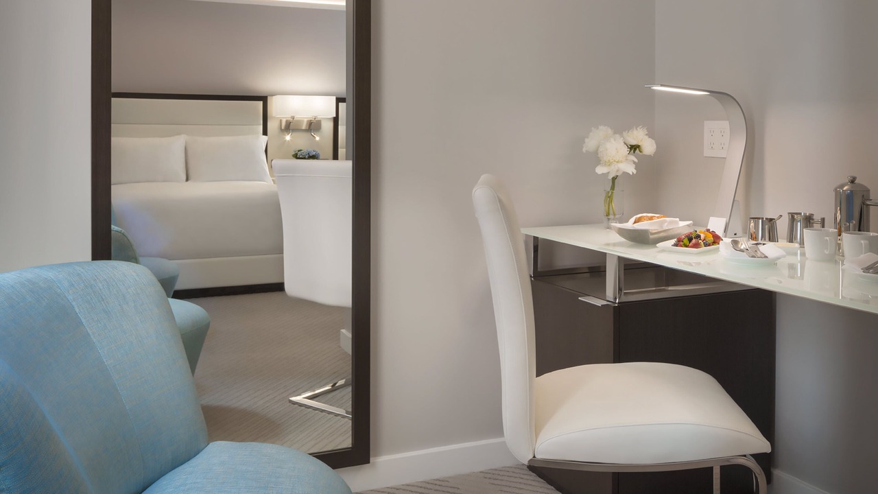 Photo of Bedroom in China Basin