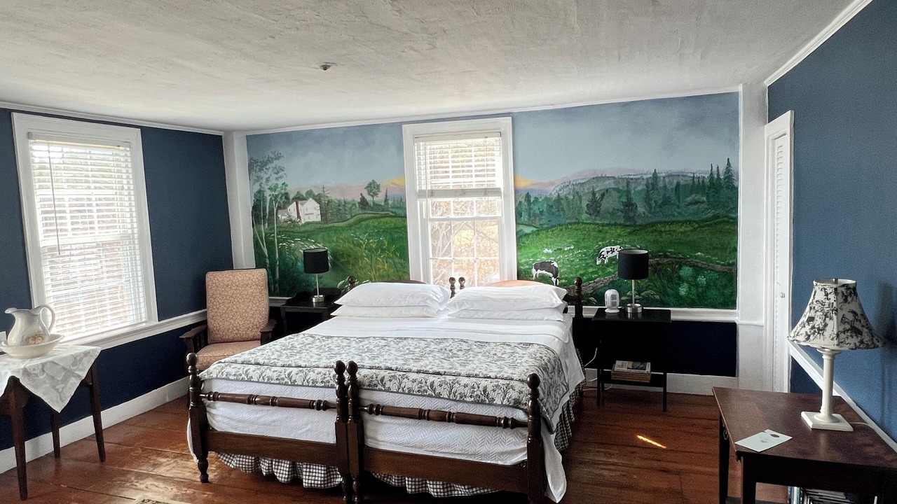 Photo of Bedroom in Williamsville