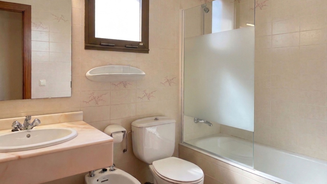 Photo of Bathroom in Encamp