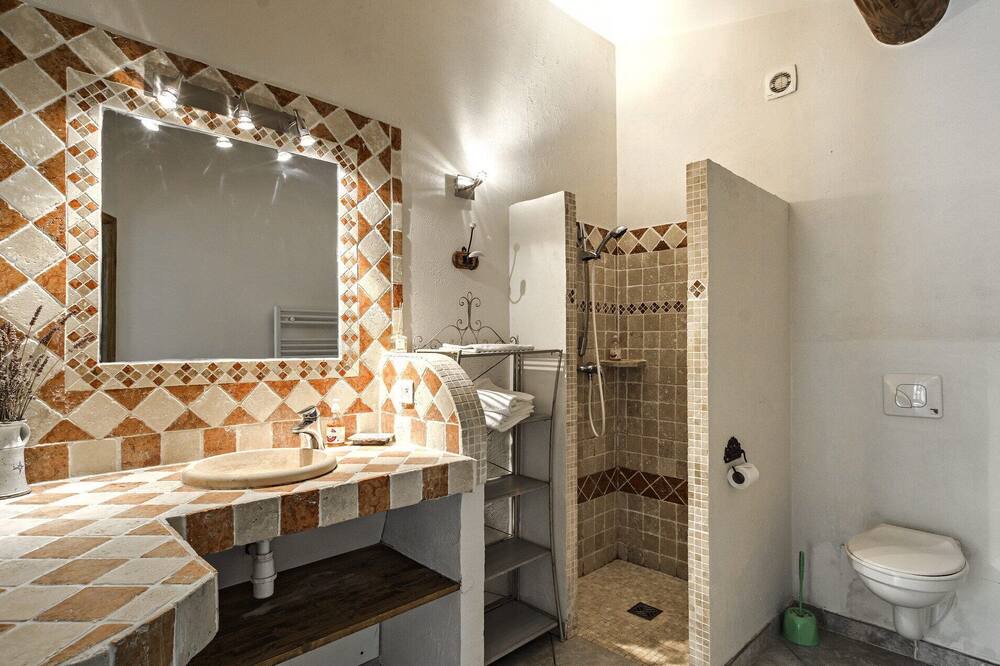 Photo of Bathroom in Sigonce