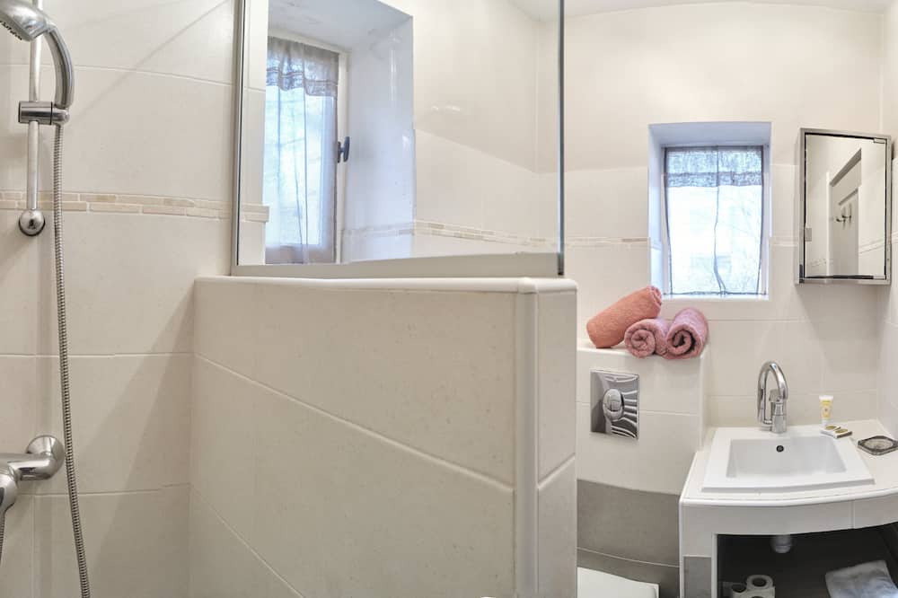 Photo of Bathroom in Sigonce