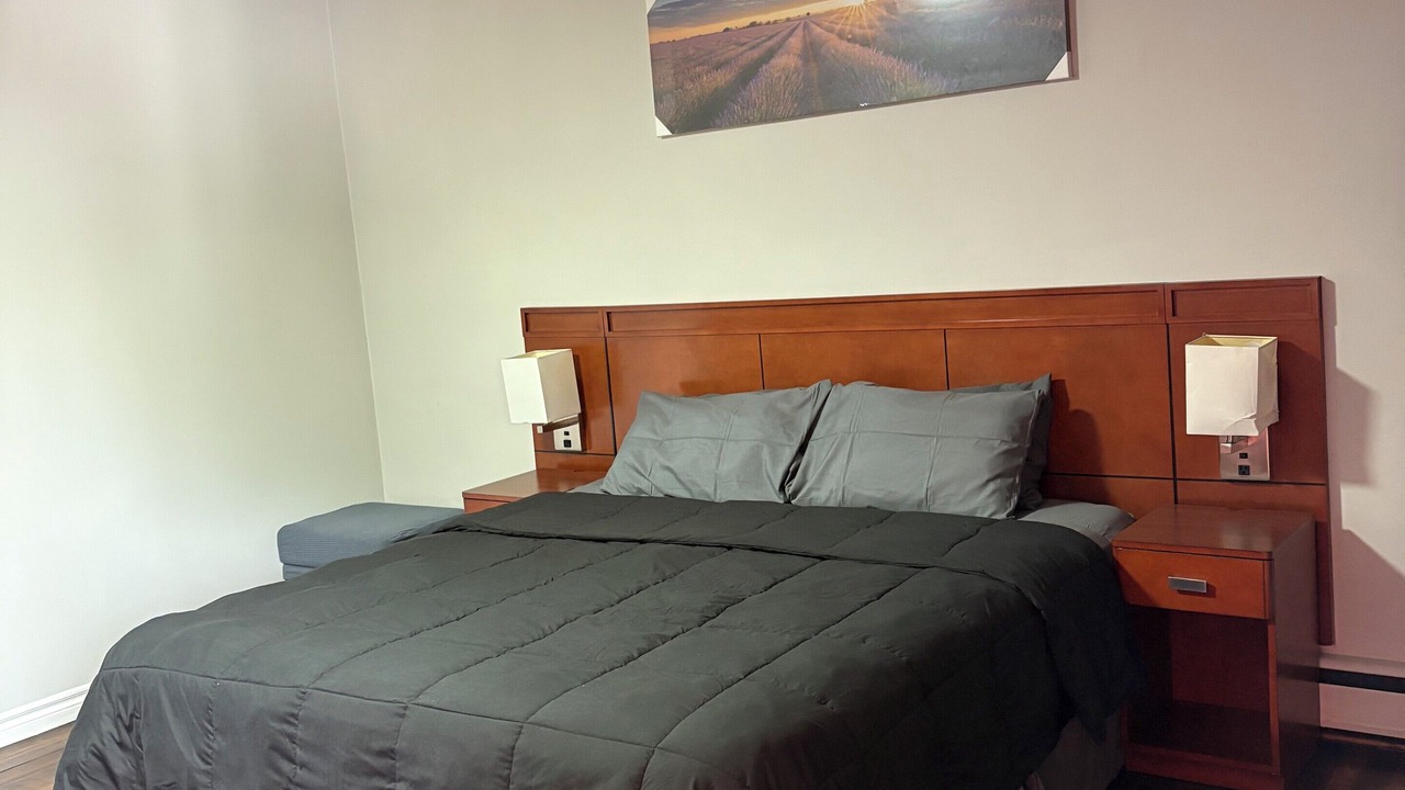 Photo of Bedroom in Niagara Falls