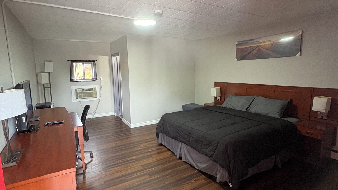 Photo of Bedroom in Niagara Falls