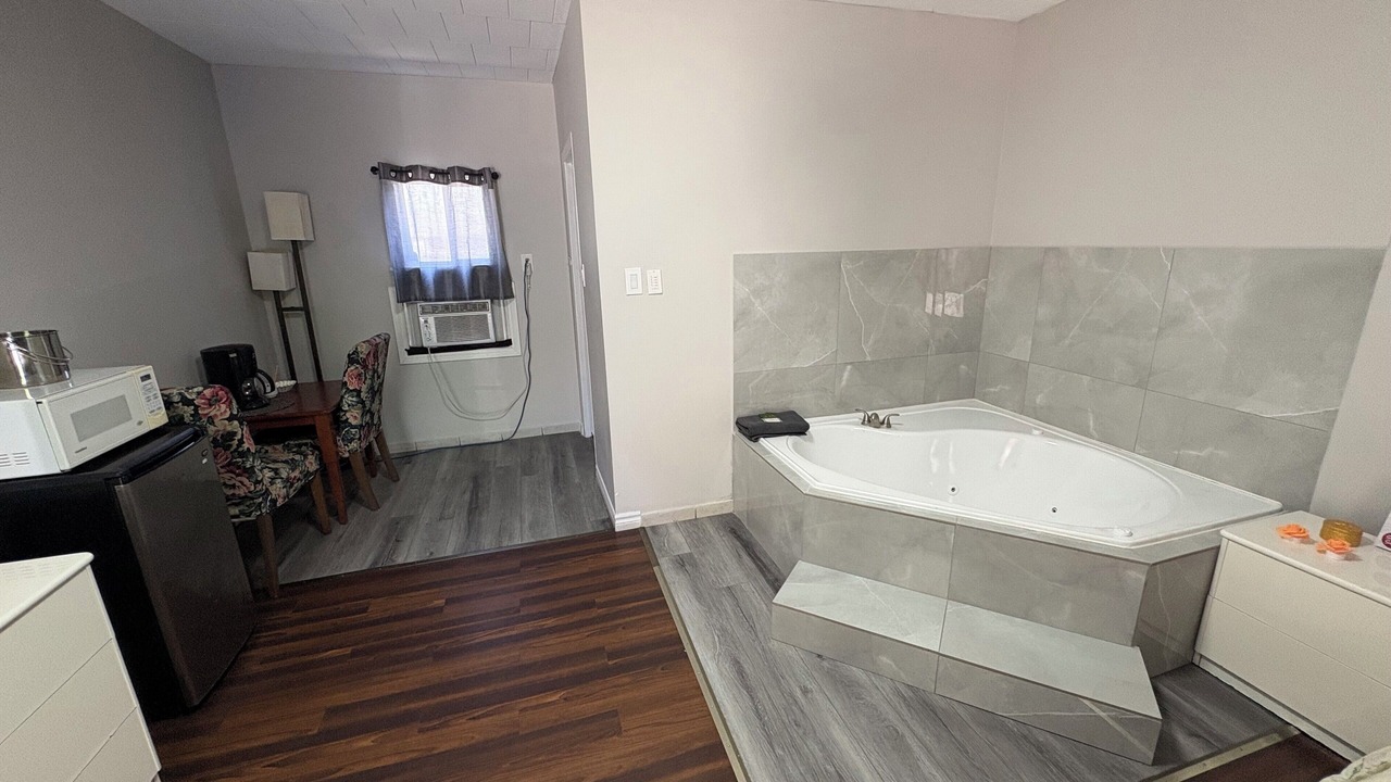 Photo of Bedroom in Niagara Falls