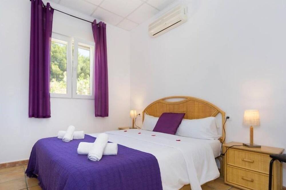 Photo of Bedroom in Casas de Torrat