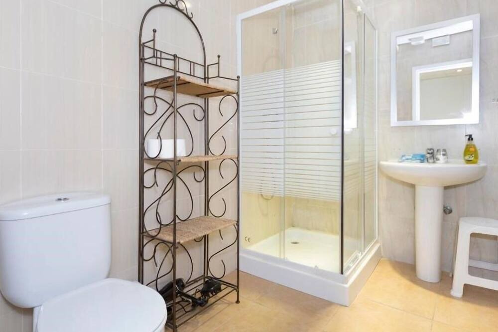 Photo of Bathroom in Casas de Torrat