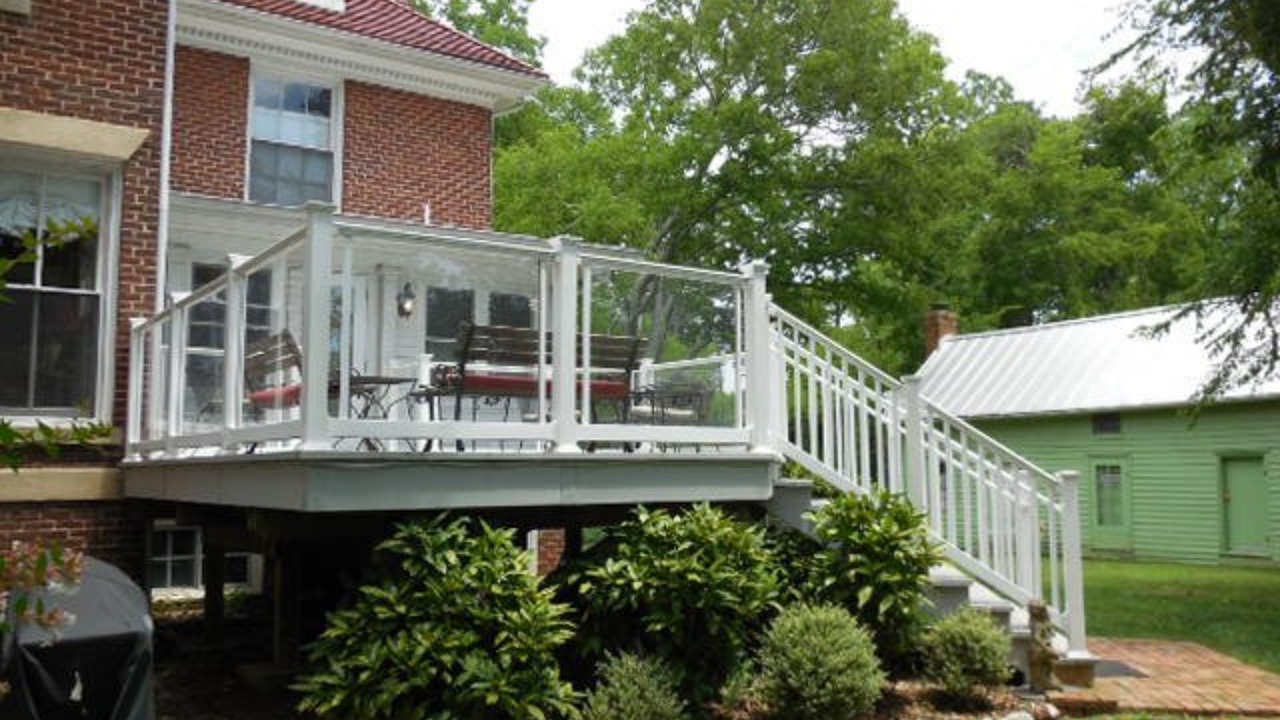 Photo of Patio Balcony in Louisa
