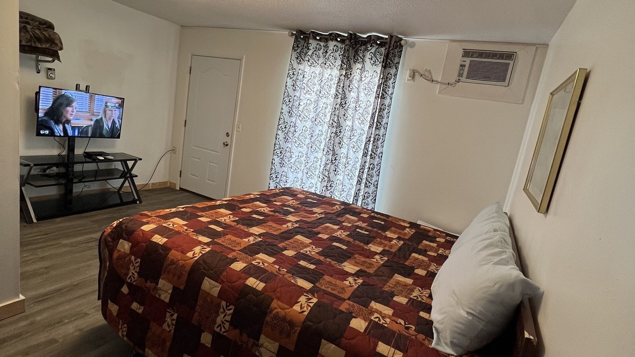 Photo of Bedroom in Liberty
