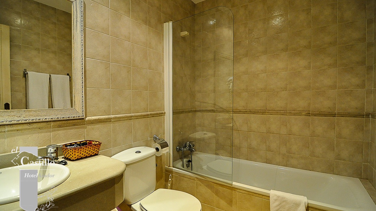 Photo of Bathroom in Larraga
