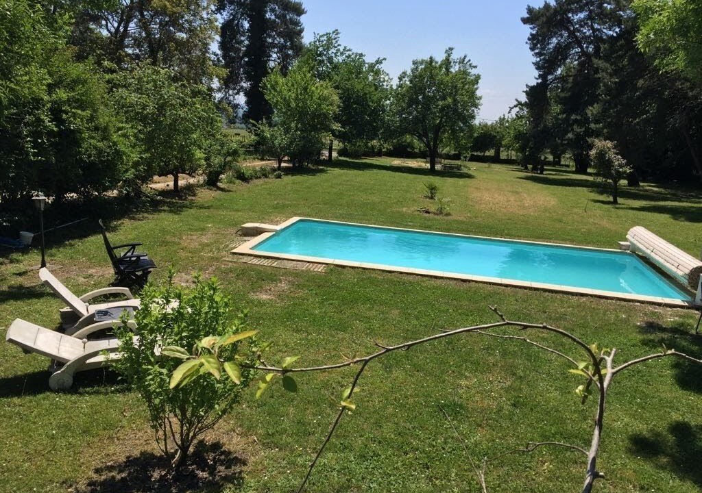 Photo of Others in Cherac