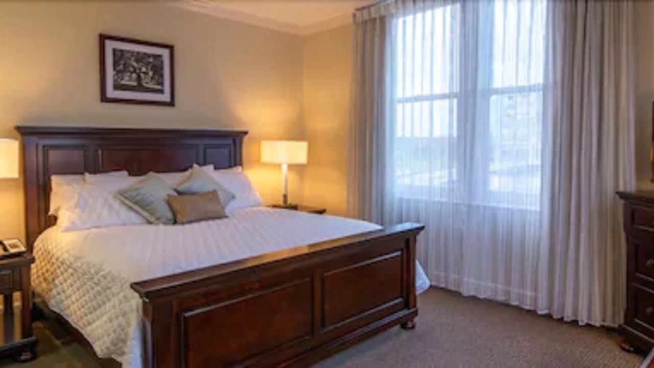 Photo of Bedroom in Alexandria