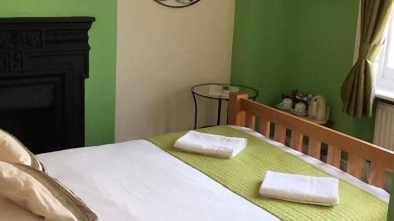 Photo of Bedroom in Ealing