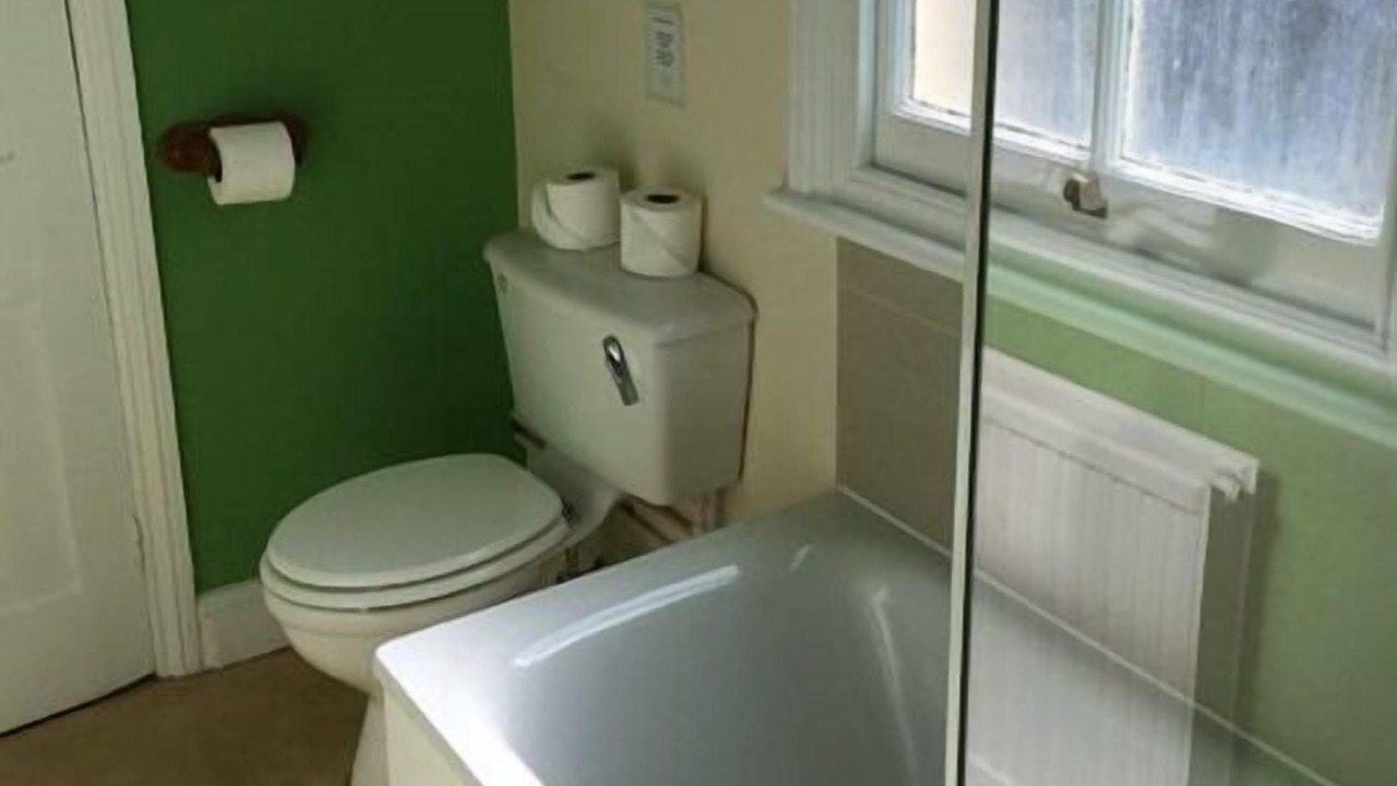 Photo of Bathroom in Ealing