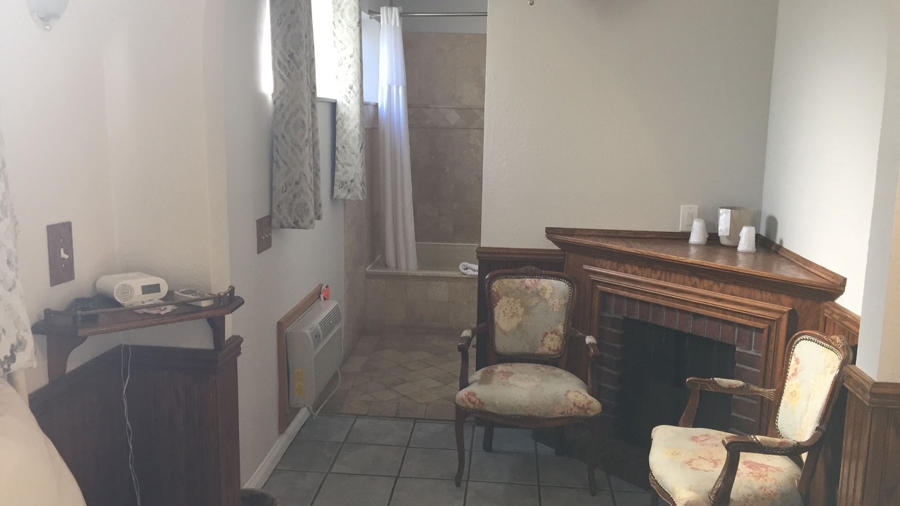 Photo of Bedroom in Avalon