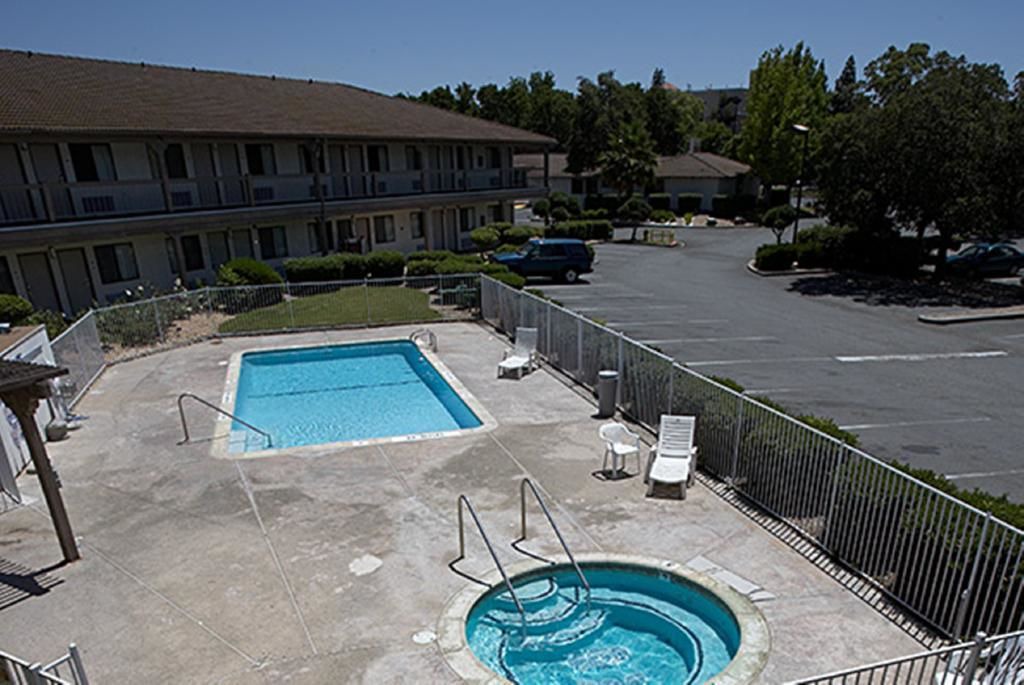 Photo of Outdoor in Newark