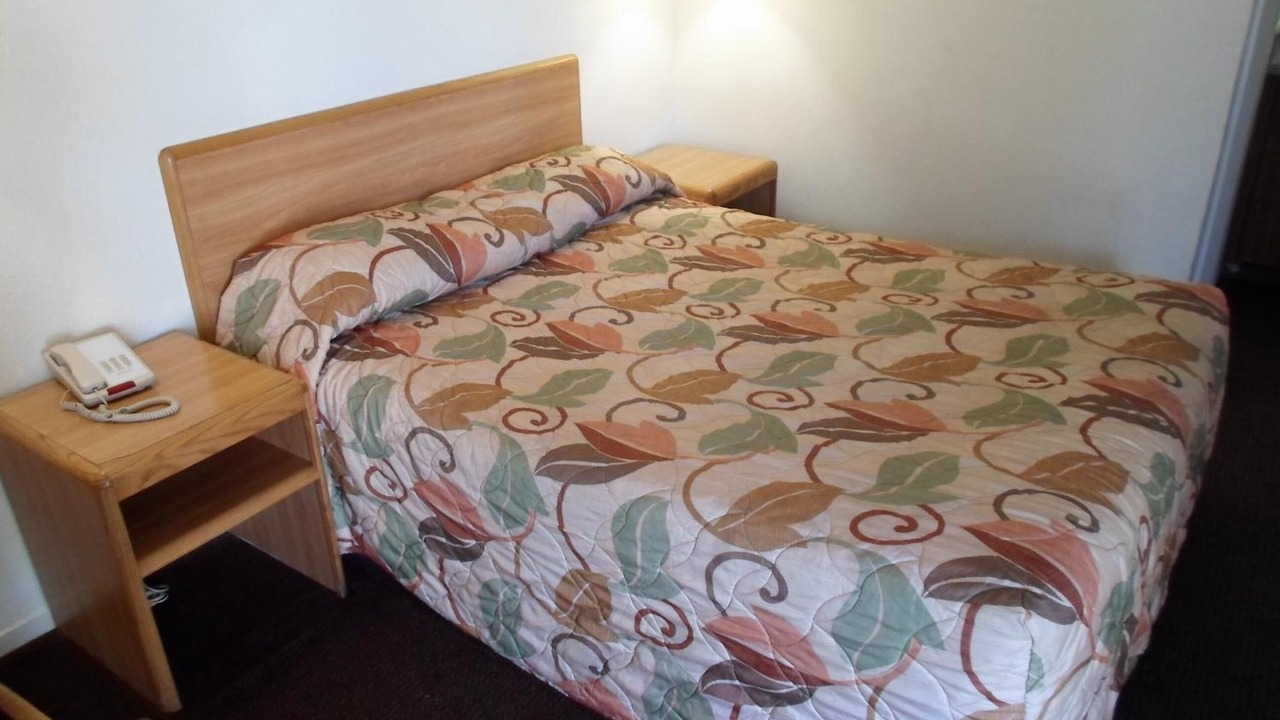 Photo of Bedroom in Newark