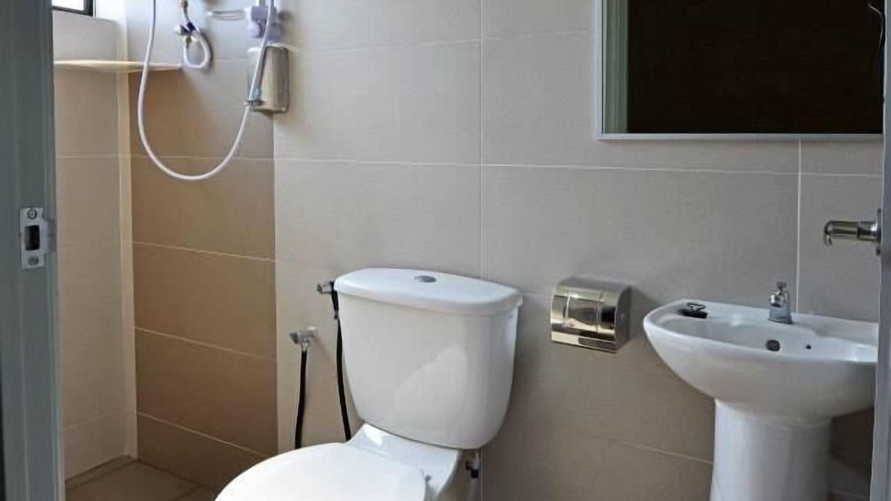 Photo of Bathroom in Pekeliling