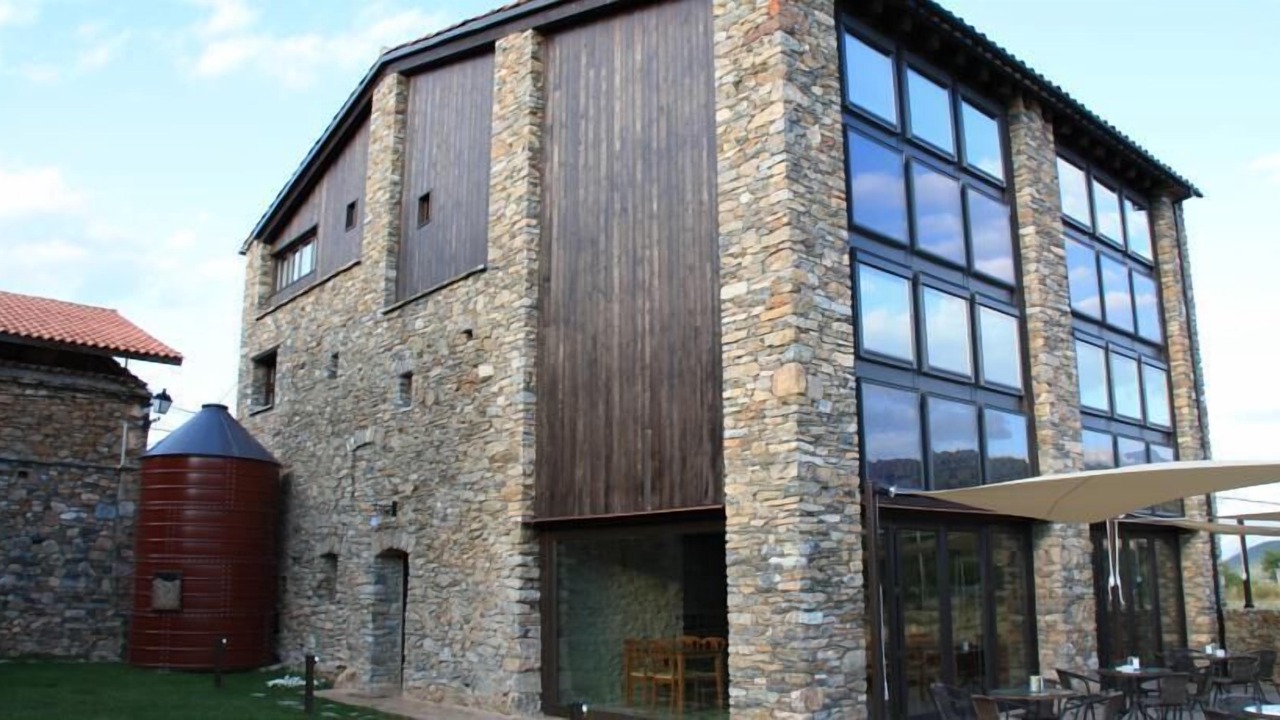 Photo of Outdoor in El Pont De Bar