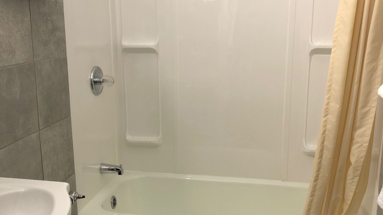 Photo of Bathroom in Flin Flon