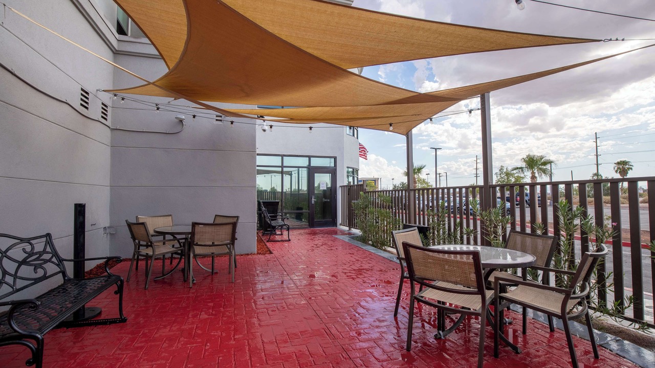 Photo of Patio Balcony in El Centro