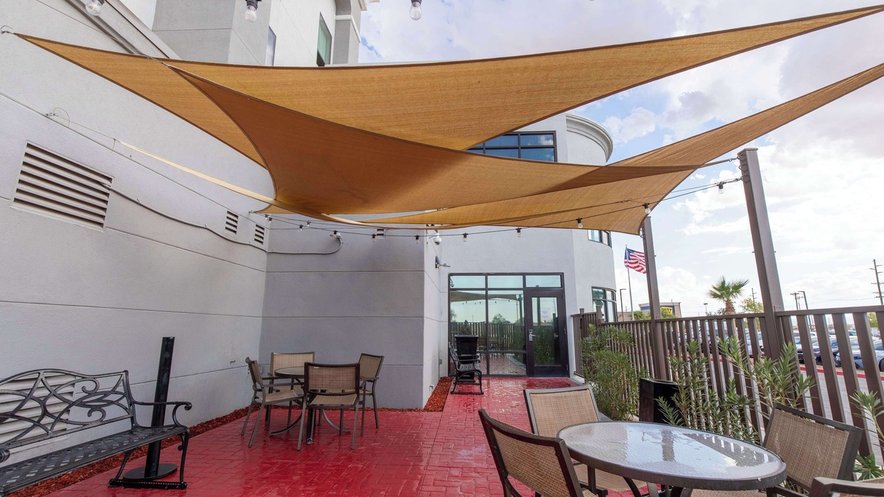 Photo of Patio Balcony in El Centro