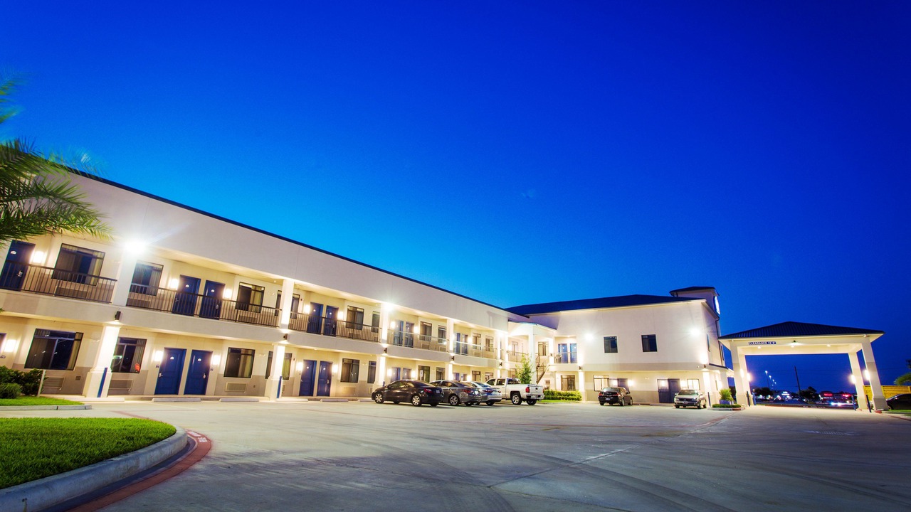 Photo of Outdoor in Clodine