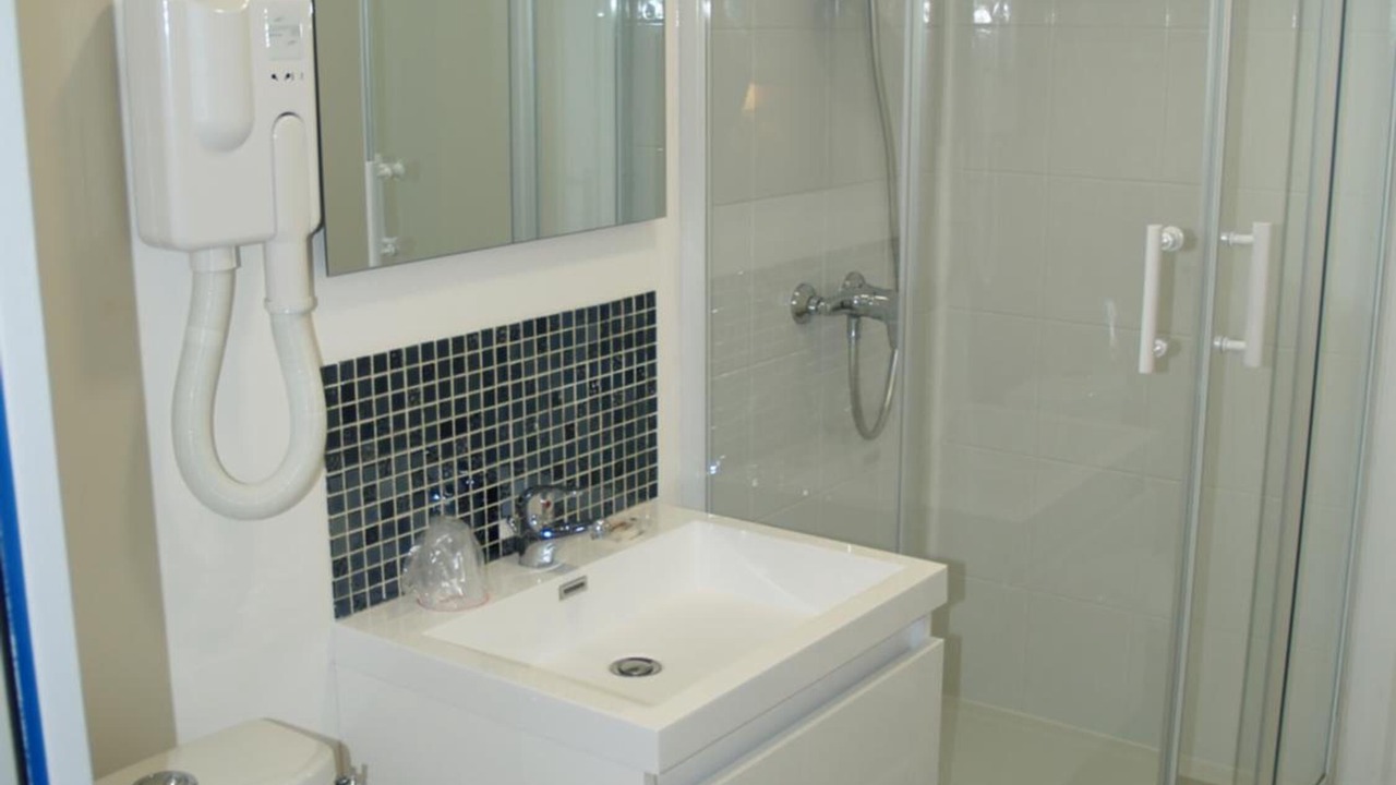 Photo of Others in Abbeville