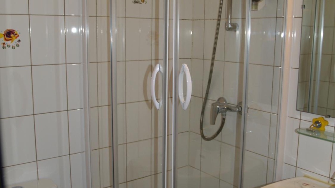 Photo of Bathroom in Abbeville