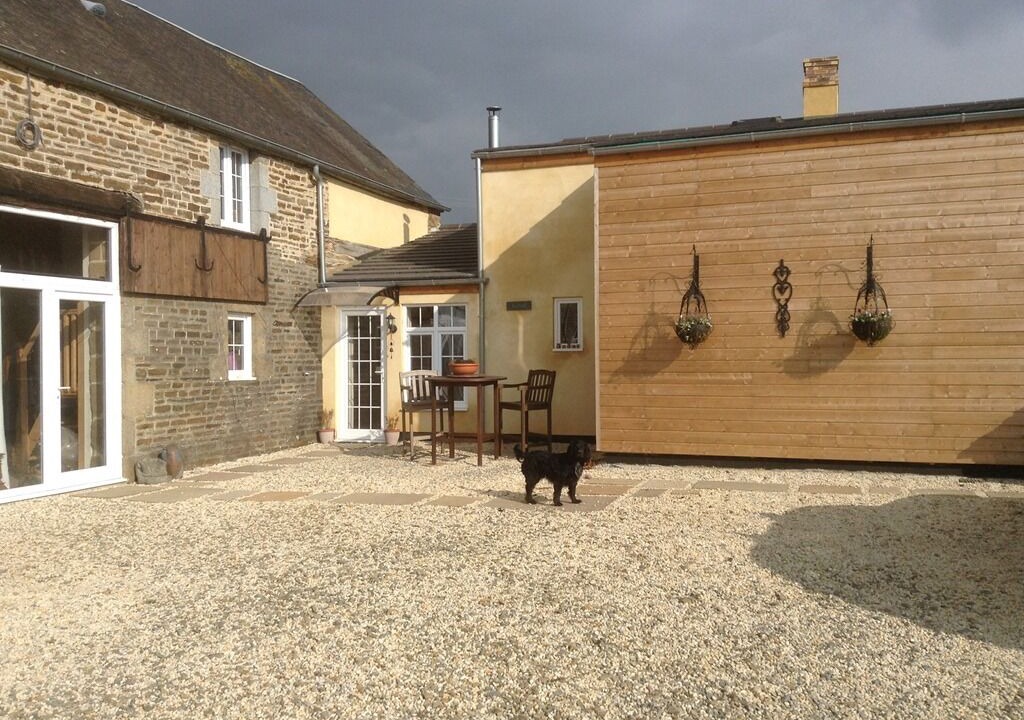 Photo of Others in Savigny-le-Vieux