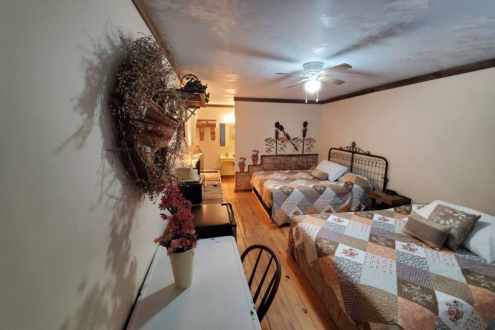 Photo of Bedroom in Jamesport