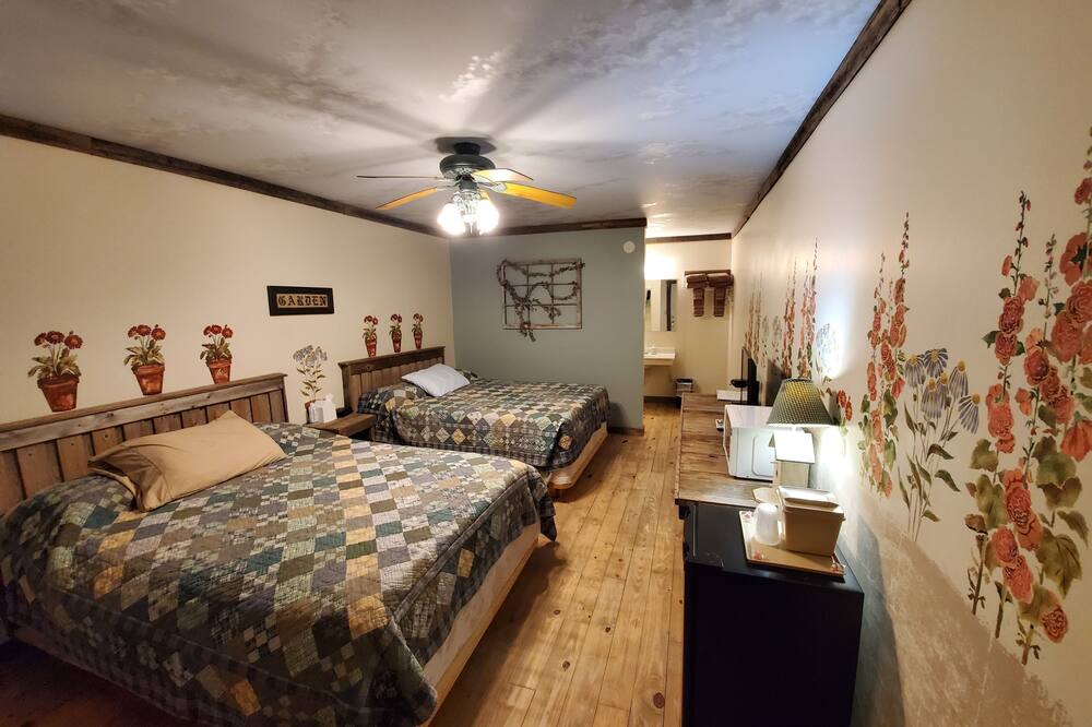Photo of Bedroom in Jamesport