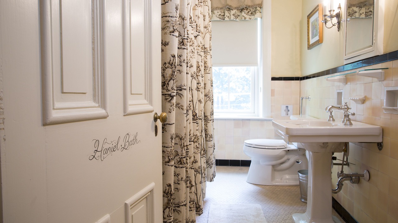 Photo of Bathroom in Bausman