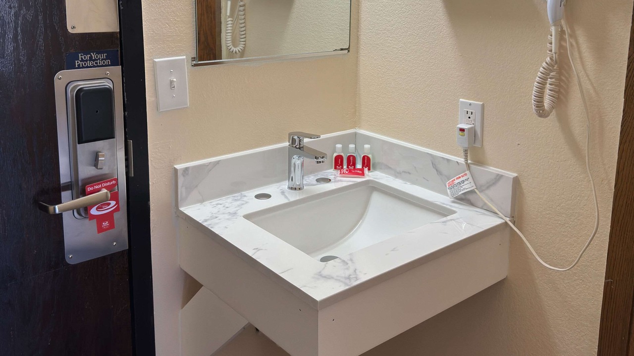 Photo of Bedroom in Waite Park