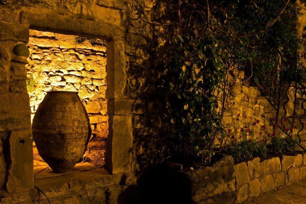 Photo of Outdoor in Saint-Hippolyte-du-Fort